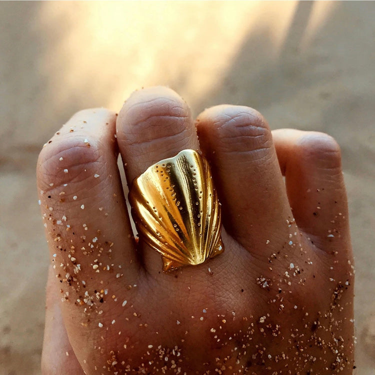 Big Shell Open Ring XMTX Collections