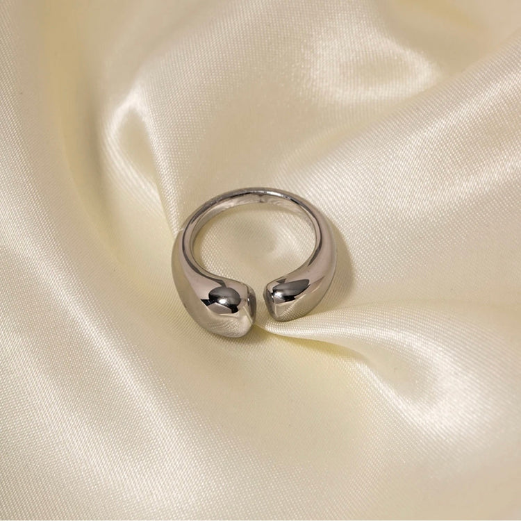 Chunky Ring XMTX Collections