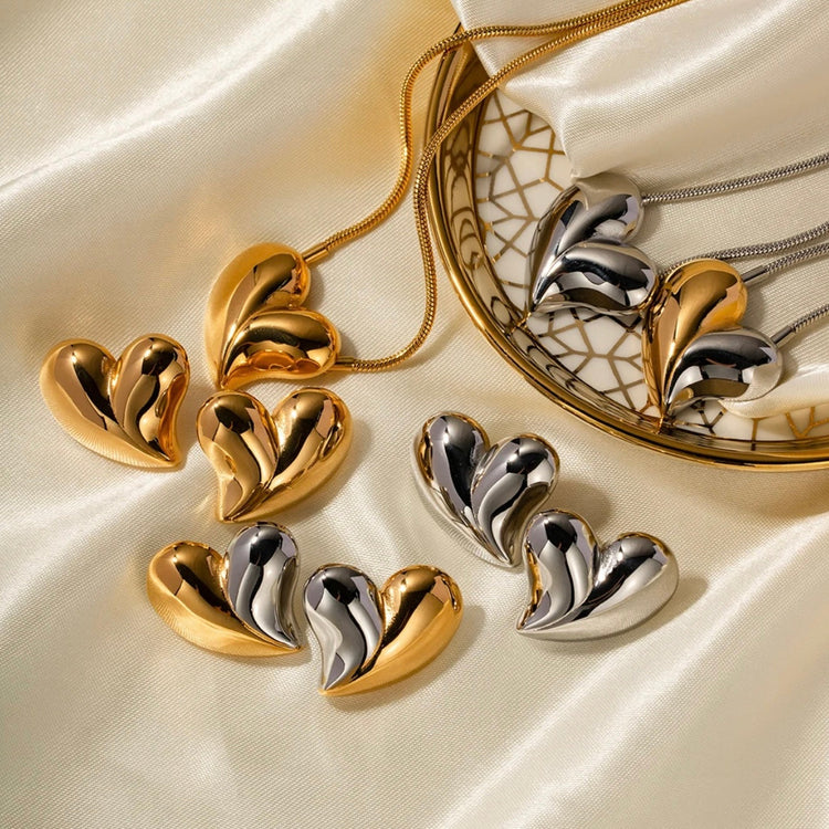 Harper Heart Necklace XMTX Collections