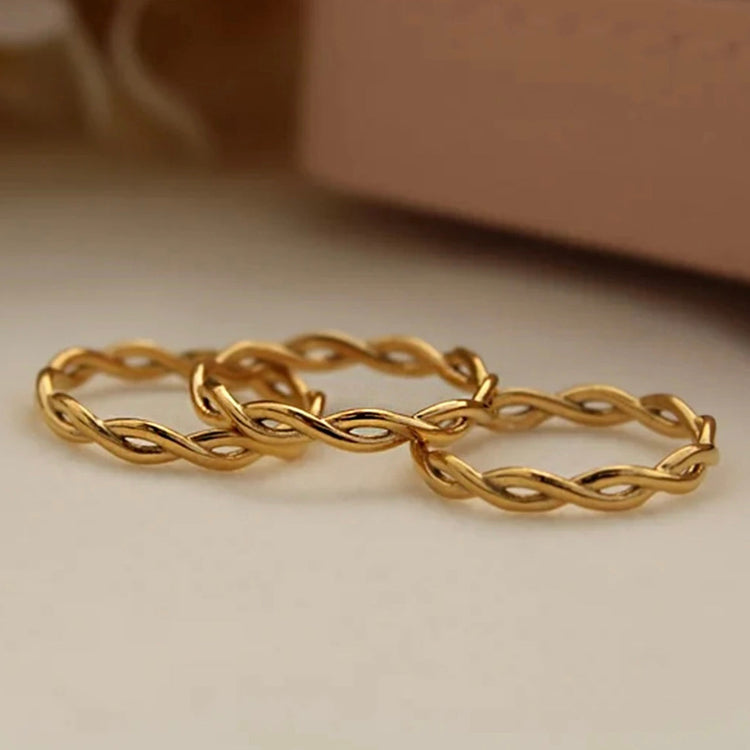 Minimalistic Twisted Ring XMTX Collections