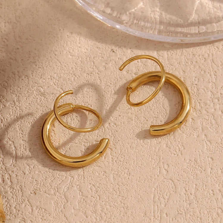 Twisted Hoop Earrings XMTX Collections