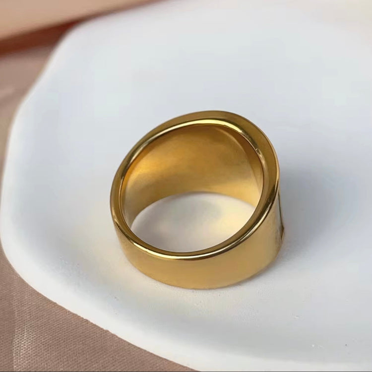 Kelly Mother of Pearl Ring XMTX Collections