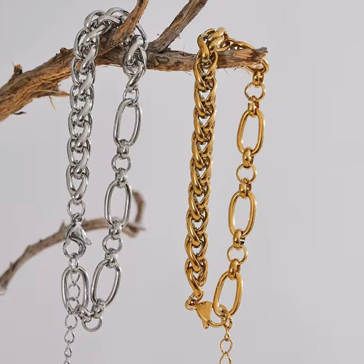 Expertly crafted, this Mixed Links Bracelet boasts a trendy and unique design that is sure to stand out. Plus, it is waterproof, making it perfect for everyday wear. Elevate your style with this statement piece.
This piece is made to last, hypoallergenic & waterproof , adjustable
316L Stainless Steel 18K Gold Plated
7 inches +1.5" ext