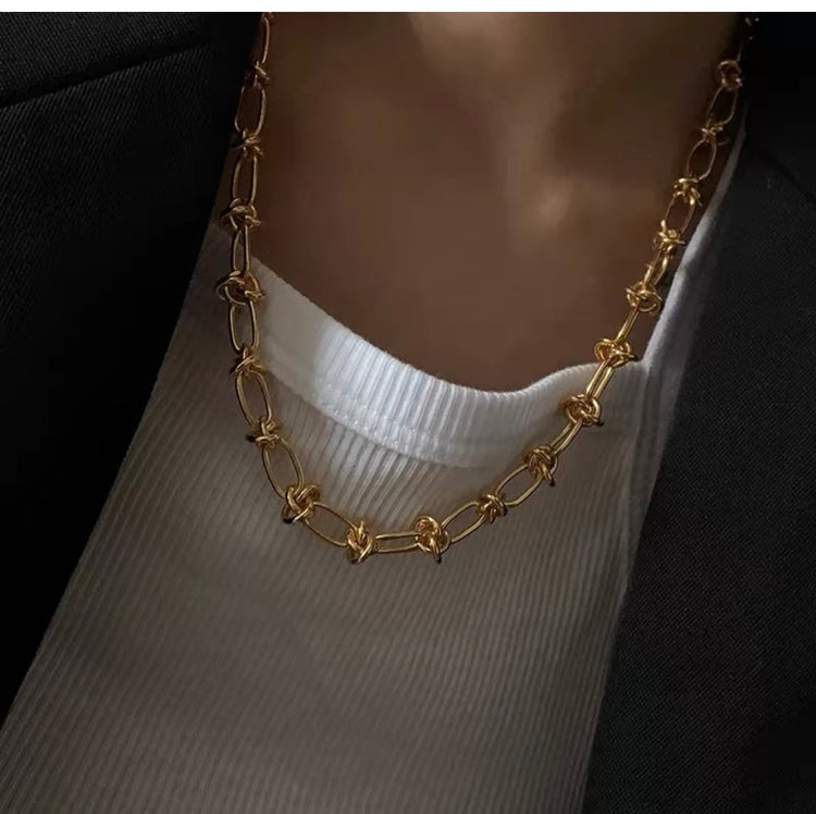 Knots & Twists Chain Necklace XMTX Collections