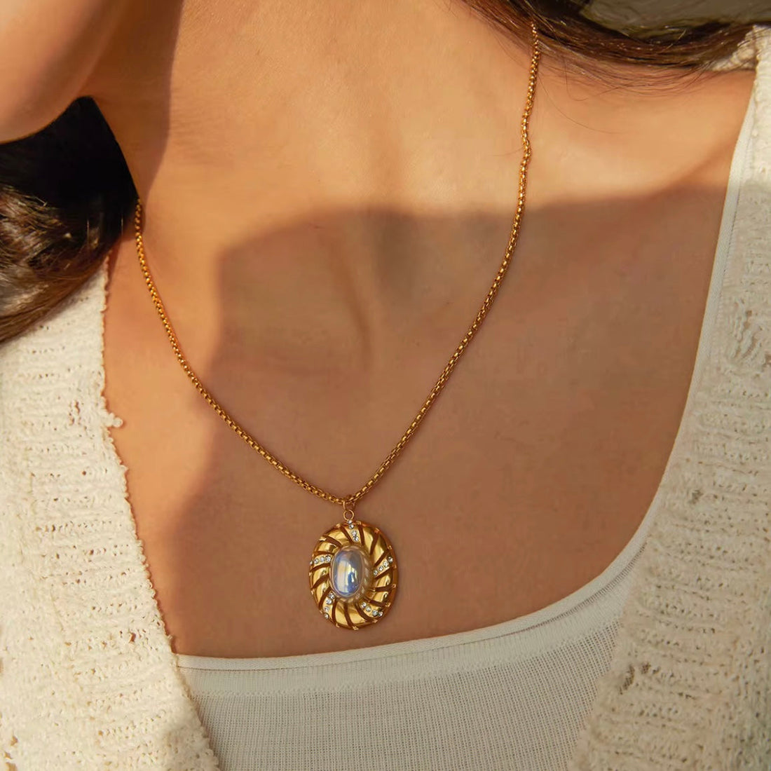 Stylish Stainless Steel Jewelry That Won’t Tarnish