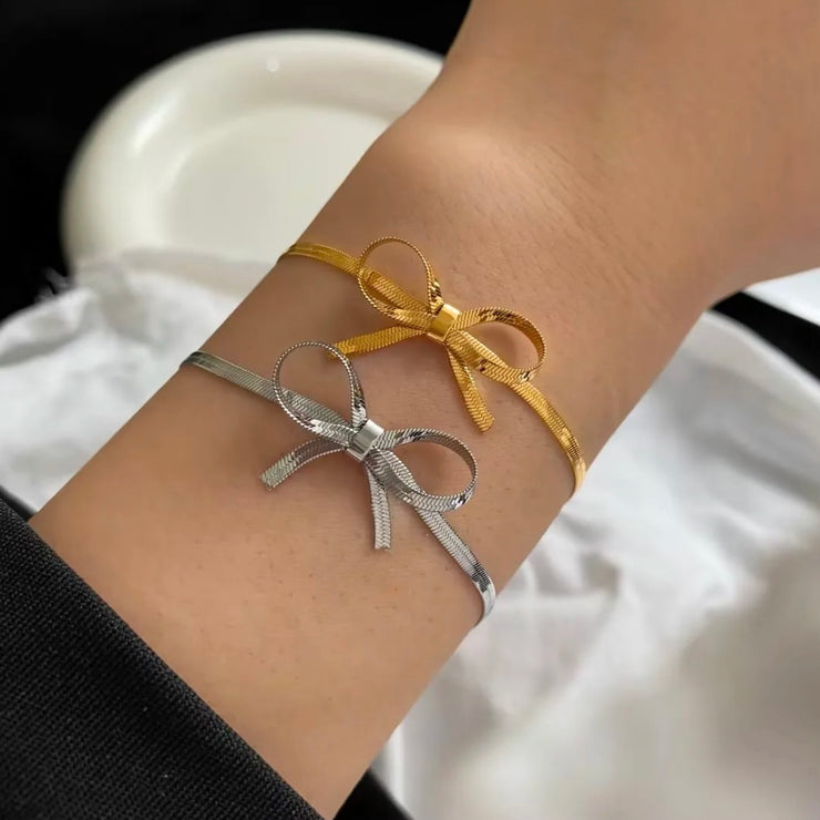 Bow Snake Link Bracelet