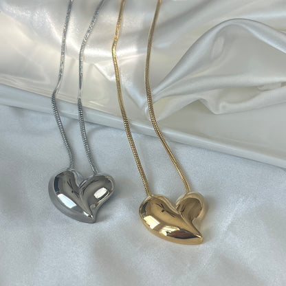 Harper Heart Necklace XMTX Collections