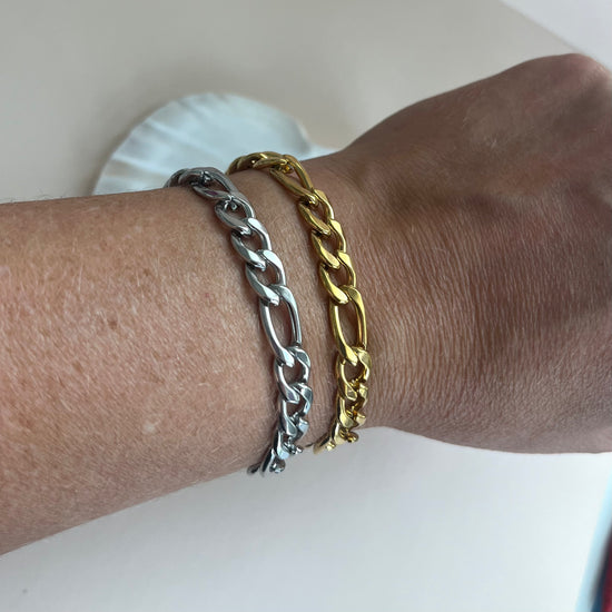 Figaro Chain Bracelet XMTX Collections