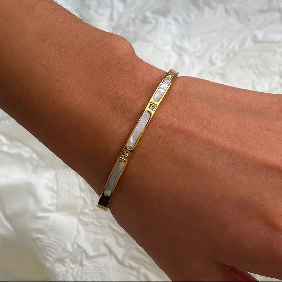 Mother of Pearl & Rhinestones Round Bangle Bracelet XMTX Collections