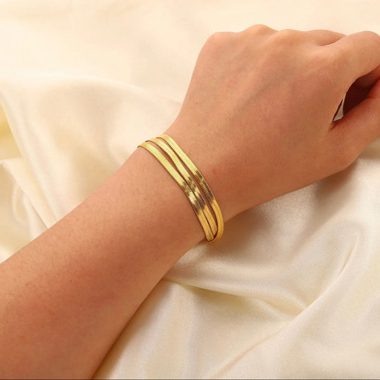 Triple Snake Bracelet XMTX Collections