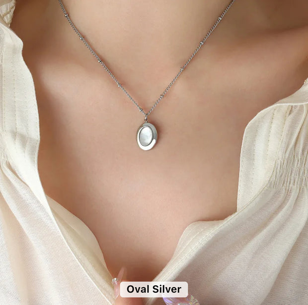 Maya Oval Mother of Pearl Necklace