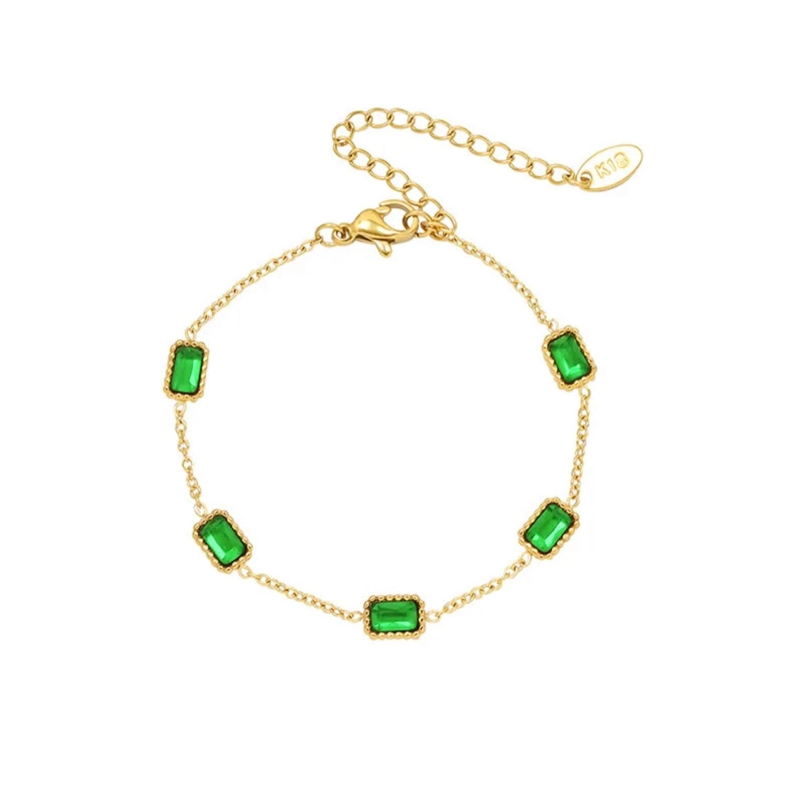 This bracelet is screaming LUXURY! Beautiful Zirconia mixed with rugged lock and chain! . One of a kind design that is perfect for stacking or wearing alone. 

This piece is made to last, hypoallergenic  & waterproof.

316L Stainless Steel 18K Gold Plated, Cubic Zirconia

6 inches long +2 inches ext