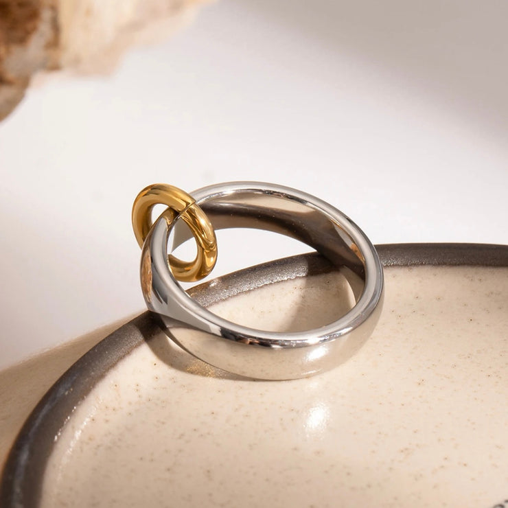 Unity Ring