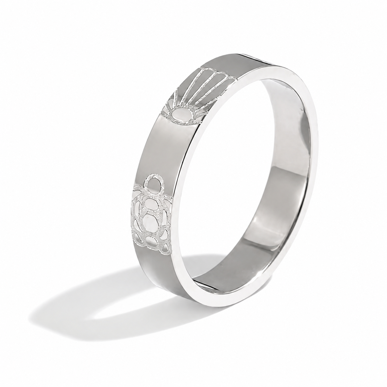 Silver Forever Summer Ring featuring repeating sun, turtle and starfish designs