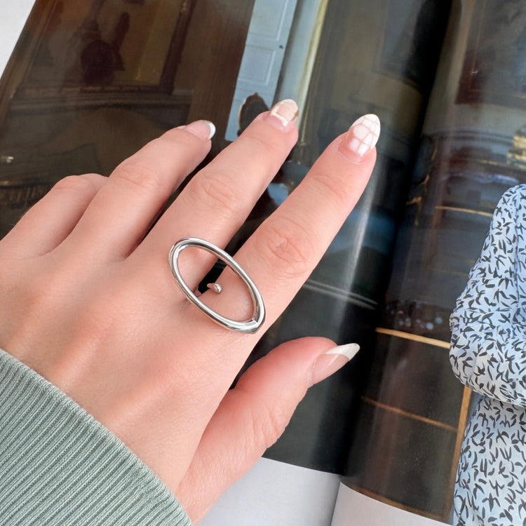 Liv Ring silver minimalist adjustable ring modern design