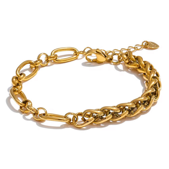 Expertly crafted, this Mixed Links Bracelet boasts a trendy and unique design that is sure to stand out. Plus, it is waterproof, making it perfect for everyday wear. Elevate your style with this statement piece.

 

This piece is made to last, hypoallergenic  & waterproof , adjustable

316L Stainless Steel 18K Gold Plated

 7 inches +1.5" ext