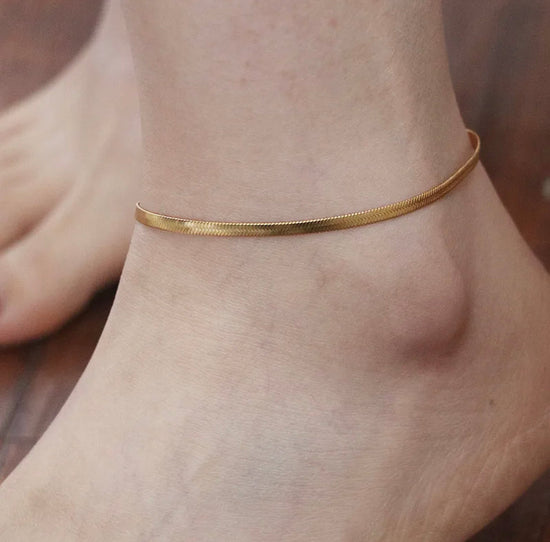 Brea Herringbone Anklet Bracelet XMTX Collections