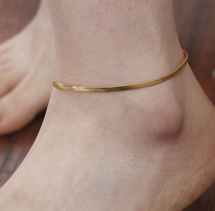 Brea Herringbone Anklet Bracelet XMTX Collections